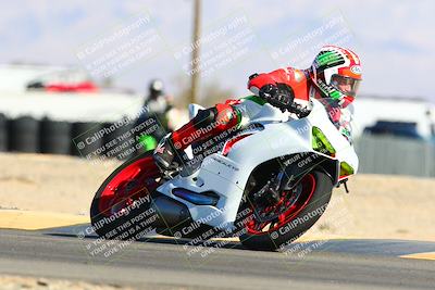 media/Jan-08-2022-SoCal Trackdays (Sat) [[1ec2777125]]/Turn 16 Set 1 (11am)/